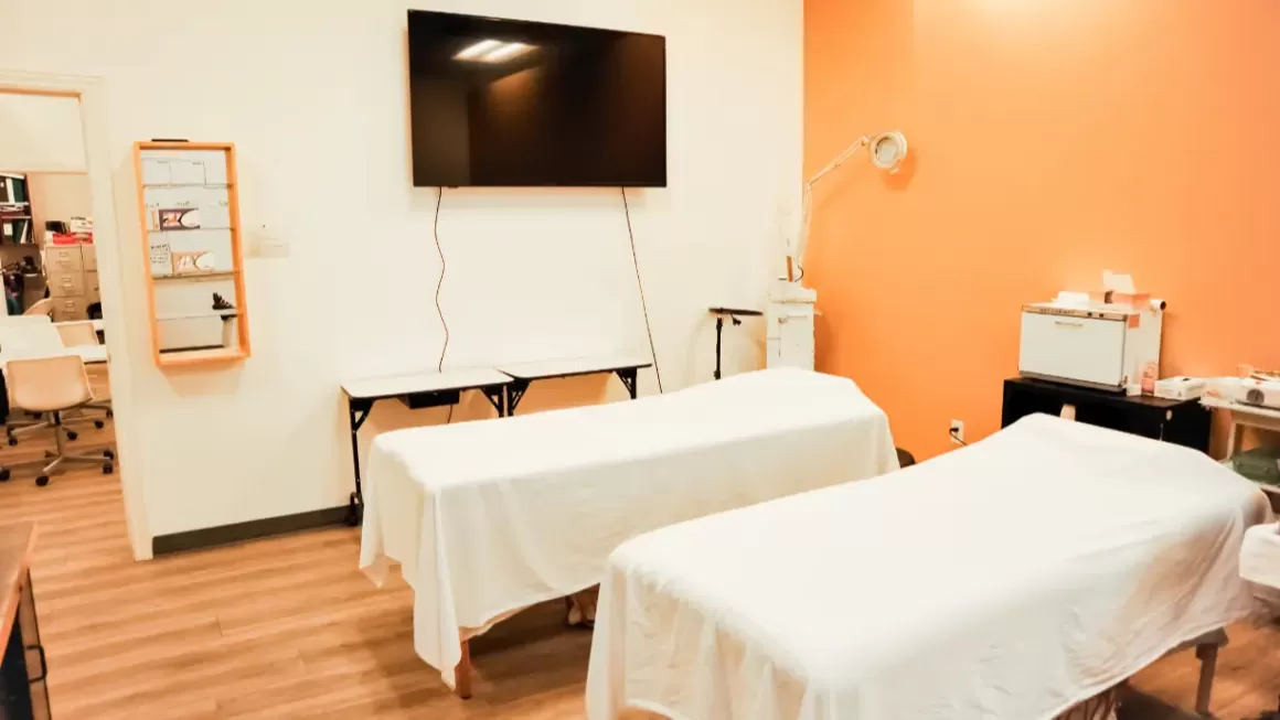 The Keratin Barber College